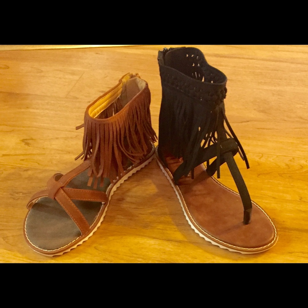 Black & Camel Suede Fringe Sandals!
